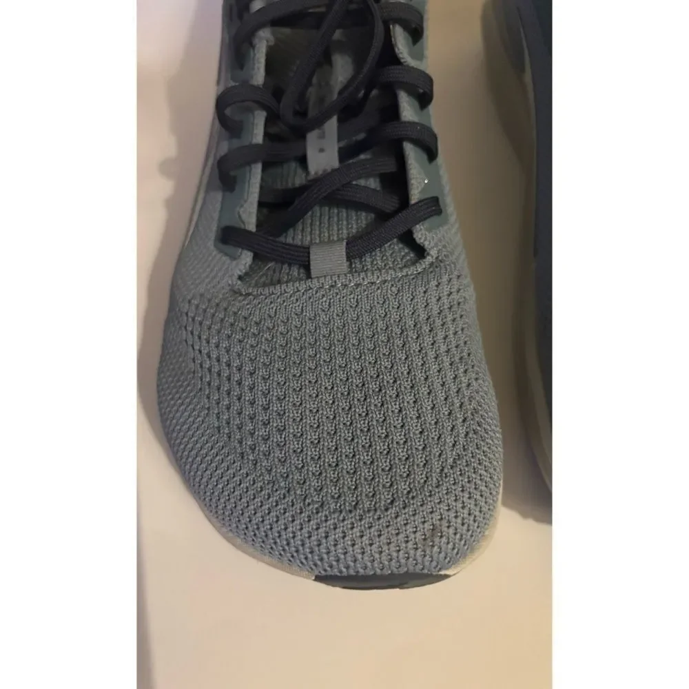 Altra Escalante 4 Road-Running Snickers Women's in Dark Blue Size 9.5~ Excellent